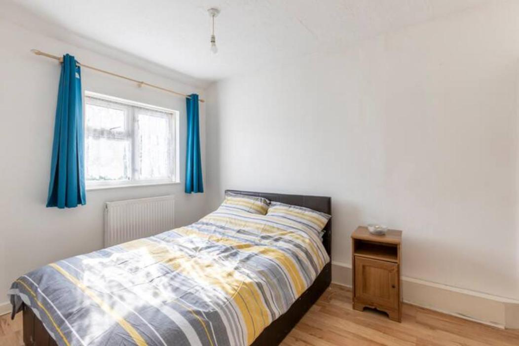 Cosy 1 Bedroom Flat Near Barking Town Centre Экстерьер фото